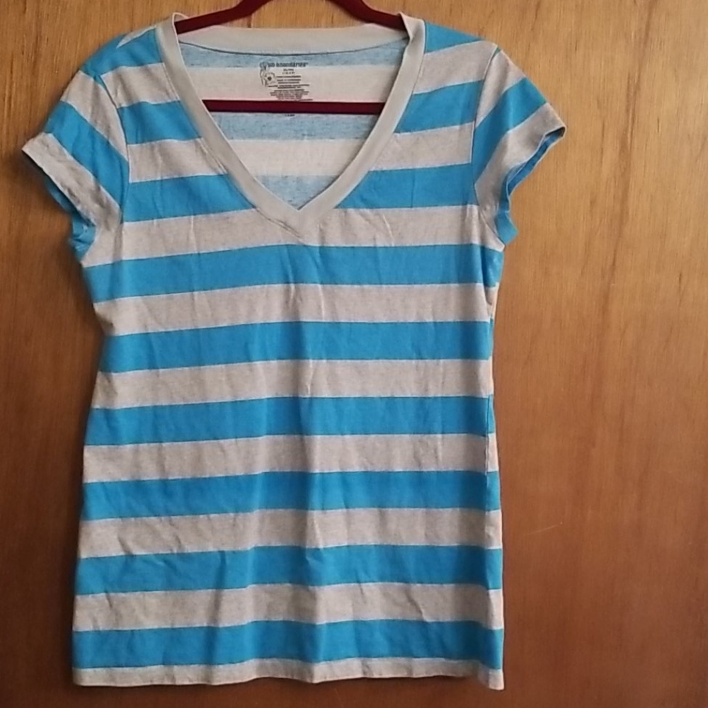 Blue/gray and green/gray striped t shirts